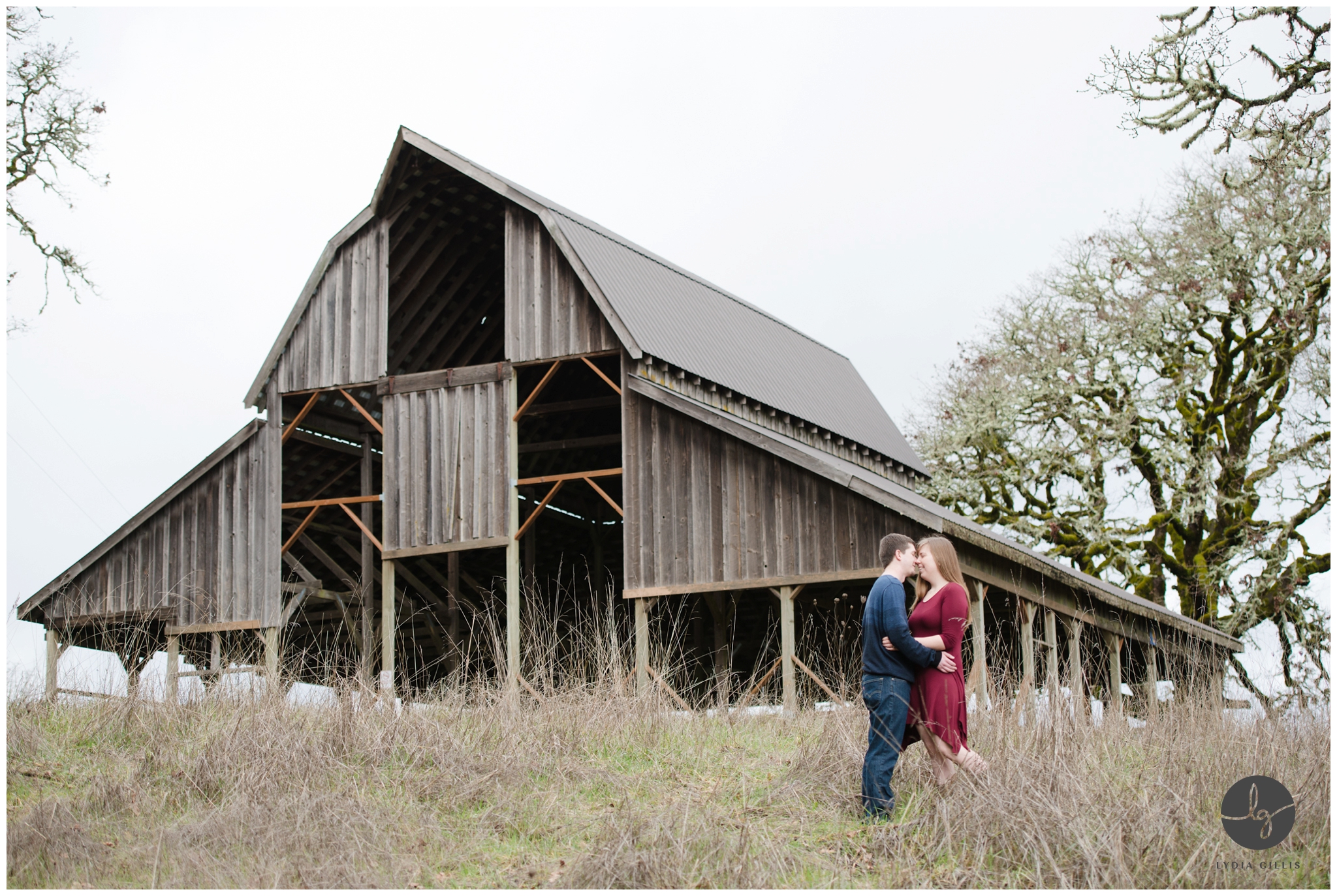 Bald Hill engagement session | Lydia Gillis Photography 