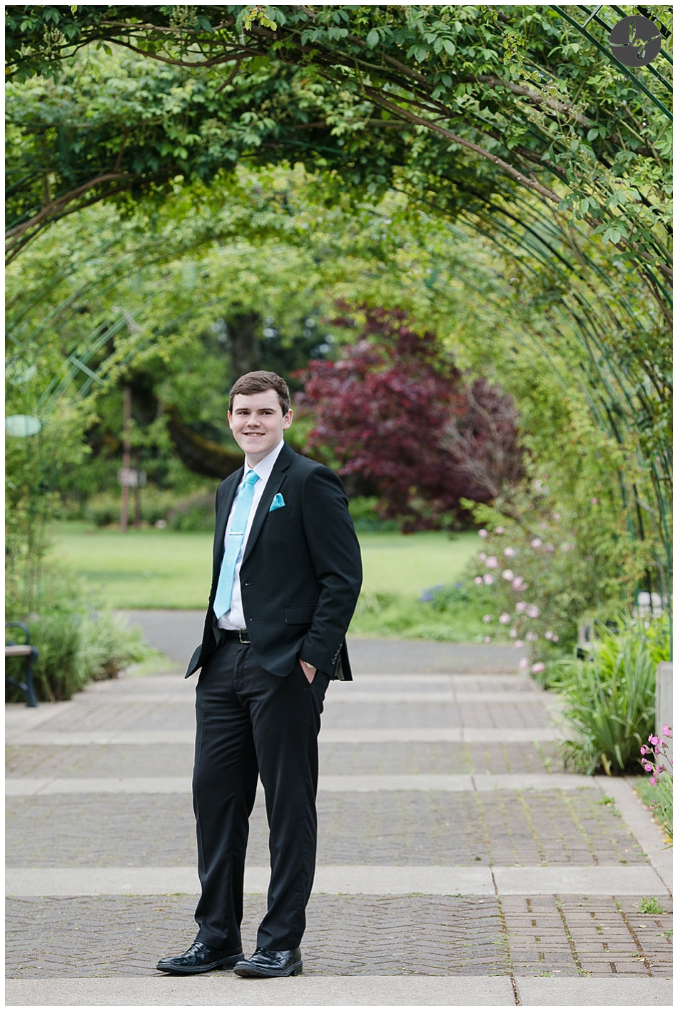 guy prom pictures
