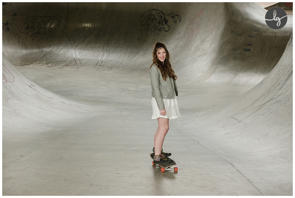 senior session of girl at a skate park