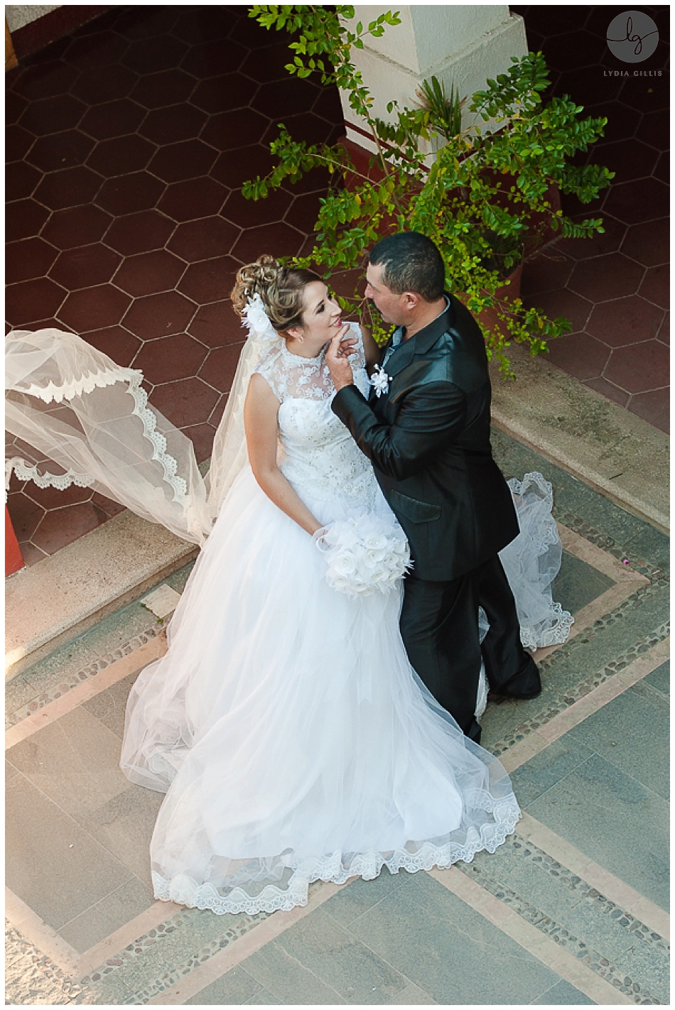 Destination Wedding Photographer , Bride and Groom in Mexico