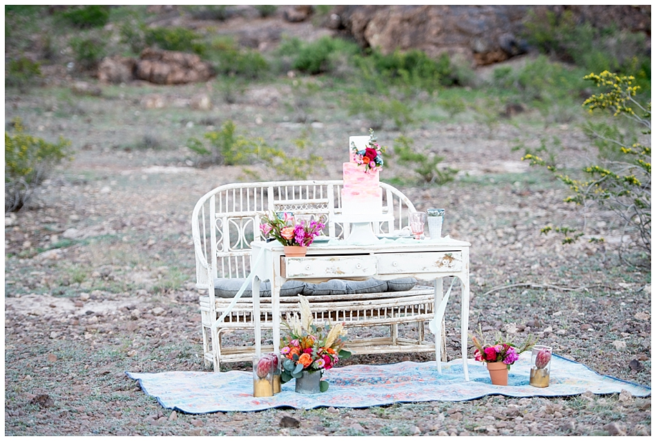 Modern Editorial Desert Wedding Photos